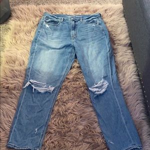 american eagle mom jeans